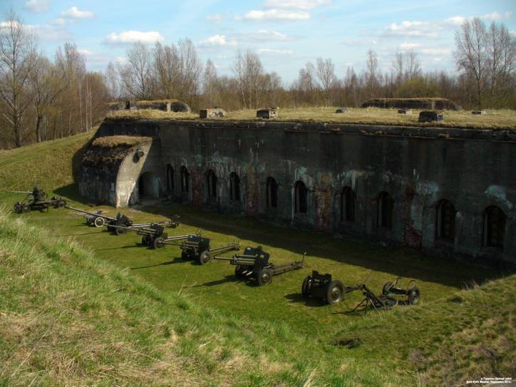 Аркадия |   Форт V. 