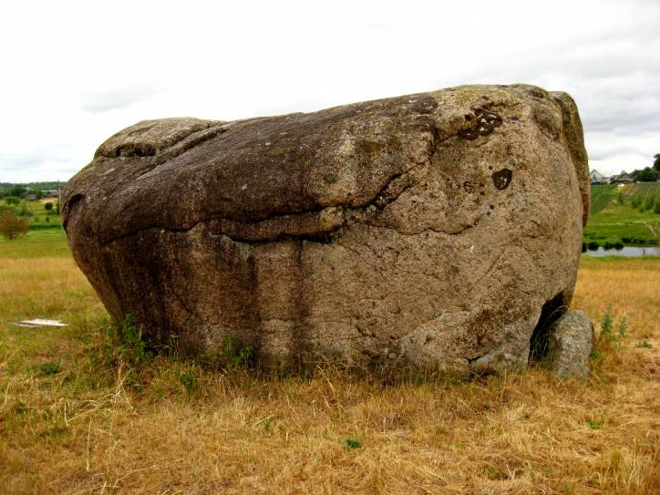 Камень |   Валун 