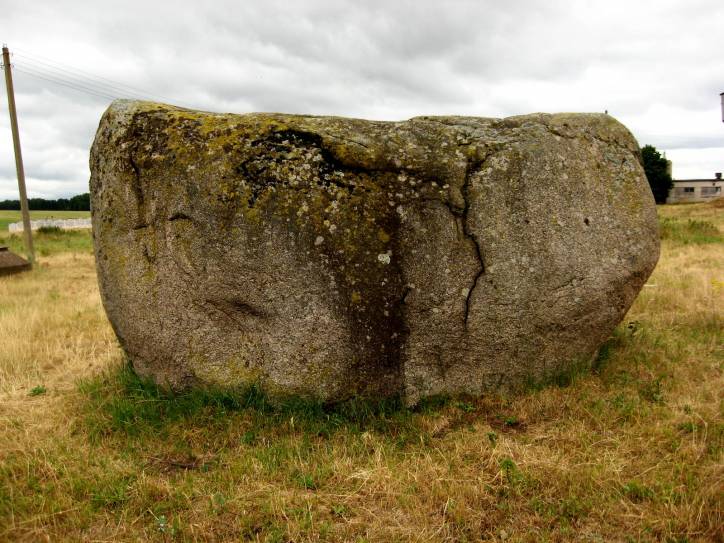 Камень |   Валун 