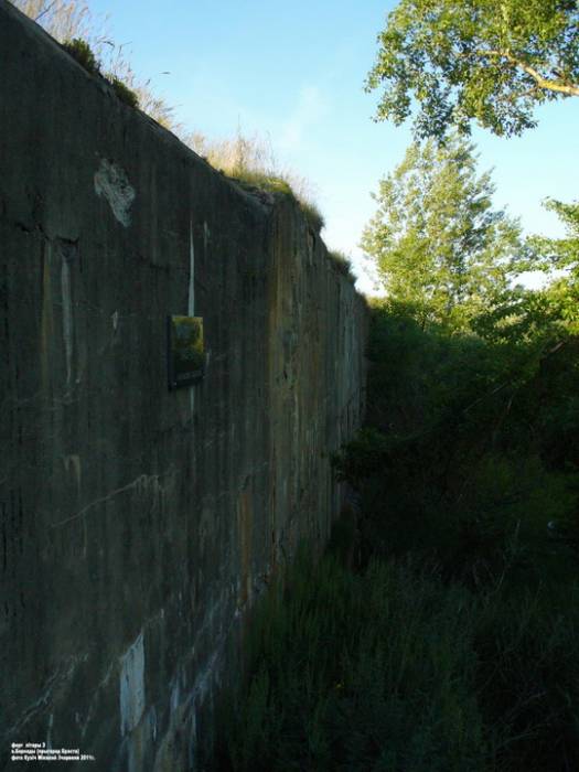 Форт литеры З и оборонительная казарма Гершонах.   -  Форт литеры З и оборонительная казарма.