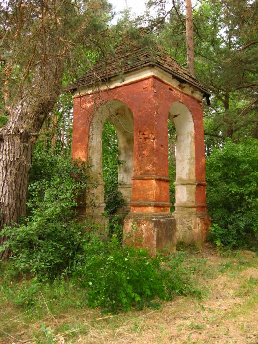 Каплічка прыдарожная  Пярэжарах.   - Каплічка прыдарожная .