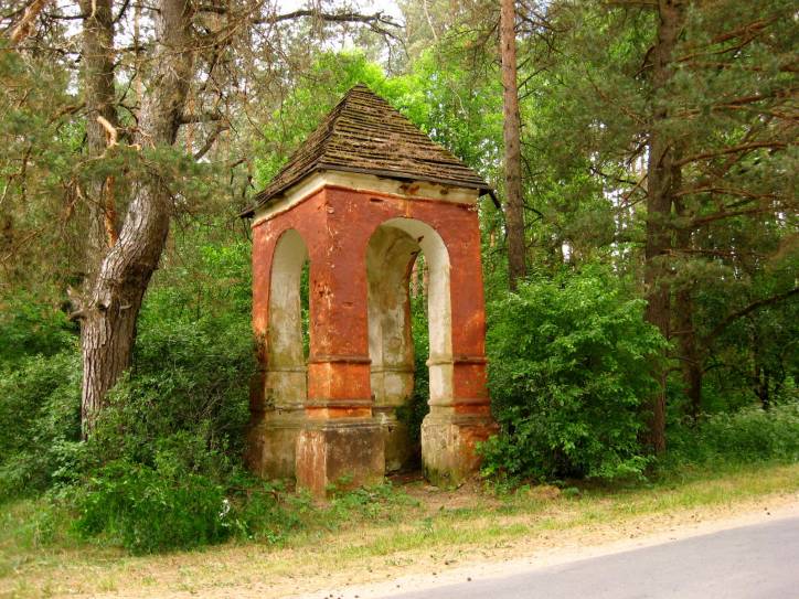 Пярэжары. Каплічка прыдарожная 