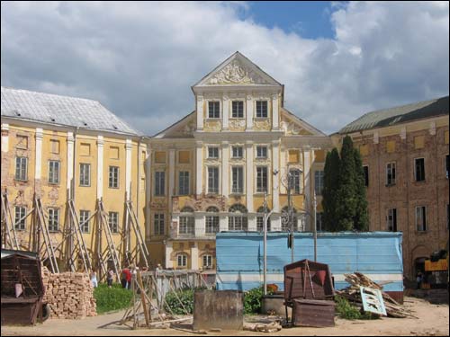  - Замак Радзівілаў Рэканструкцыя, 2006. Галоўны корпус і бакавыя крылы-, 01.07.2006