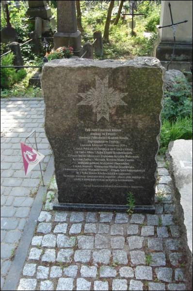 Аугустов. Кладбище католическое