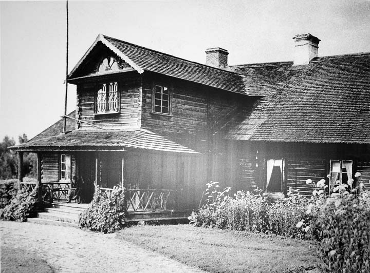 Radziuki.  Manor of Borowski