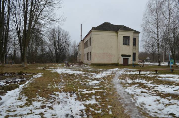 Karsakovičy. In the village 