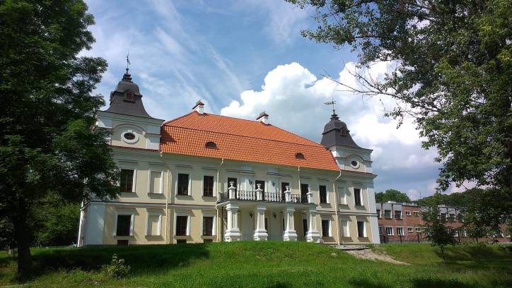 Skoki. Manor of Niamcevič