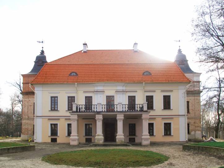 Skoki. Manor of Niamcevič