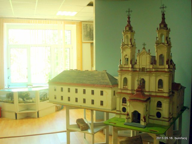  - Музей краеведческий имени И.Д.Черского. Макет костёла и монастыря в Волынцах
