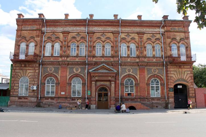 Town streets  .   - Town streets .