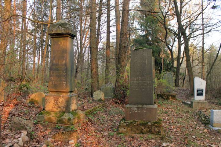 Łastai. cemetery Tartarian