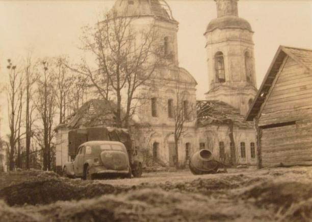 Nachimowskie (Wołoczek). Cerkiew Prezentacji Marii w świątyni
