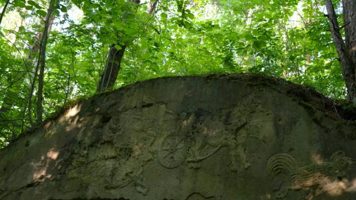 Defensive Fortifications  .   - Defensive Fortifications .