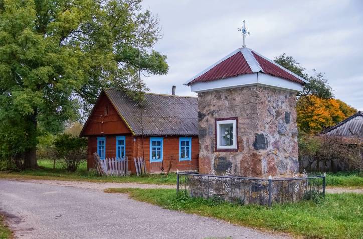 Семянкі. Каплічка прыдарожная 