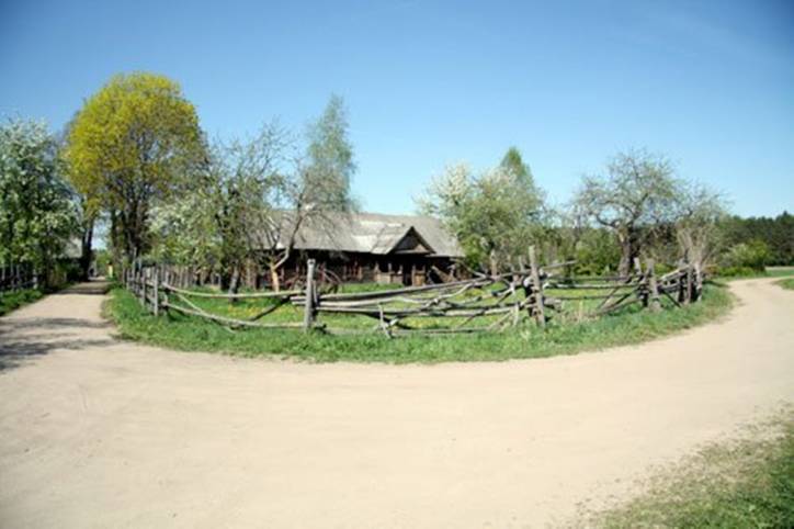  -  Музейный этнографический комплекс. 