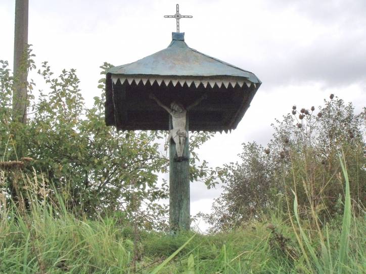 Sakavičy. Road chapel 