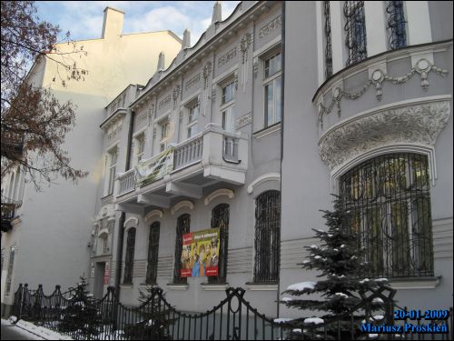  - Estate of Nowik. 