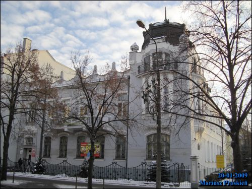  - Estate of Nowik. 
