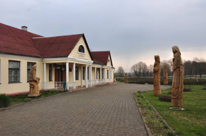 Biezdziež. In the village 
