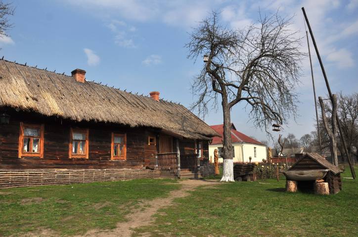 Biezdziež. In the village 