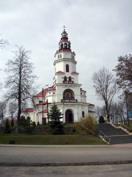 Моньки. Костёл Матери Божией Ченстоховской и Святого Казимира