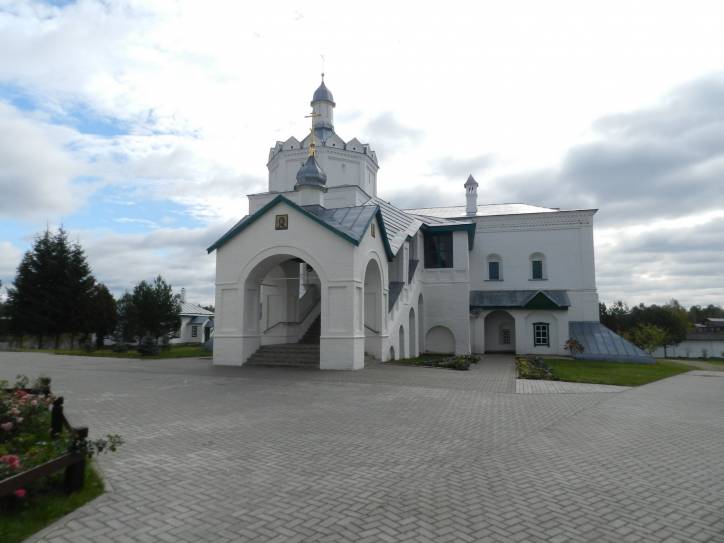  - Царква Увядзення Ува Храм Прасвятой Багародзіцы. 