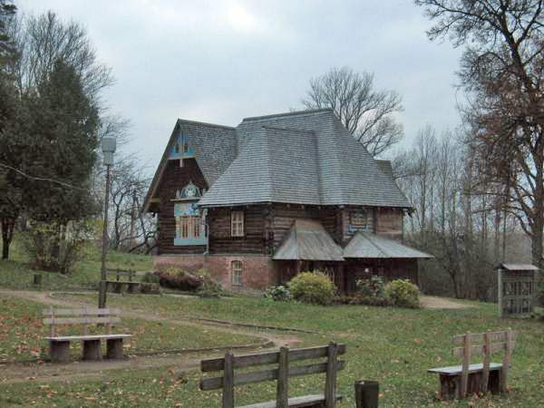  - Manor of Tienish. 