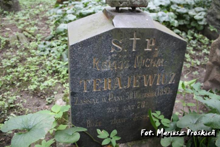  - Cmentarz stary katolicki. 