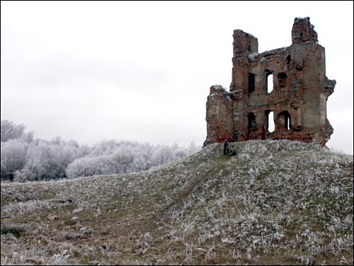  -  White Kovel Castle, ruins. 