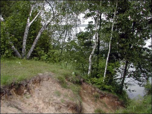 Biruli.  Burial-mounds