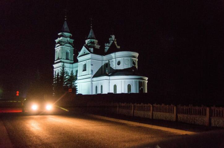 Параф'янава. Касцёл Імя Панны Марыі