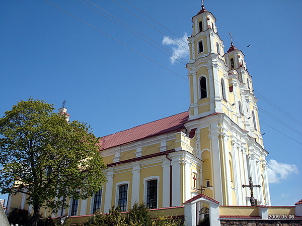Hłybokaje. Catholic church of the Holy Trinity