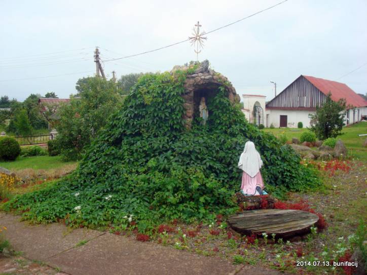 Udzieła. Catholic church of the Immaculate Conception of Blessed Virgin Mary and the monastery of