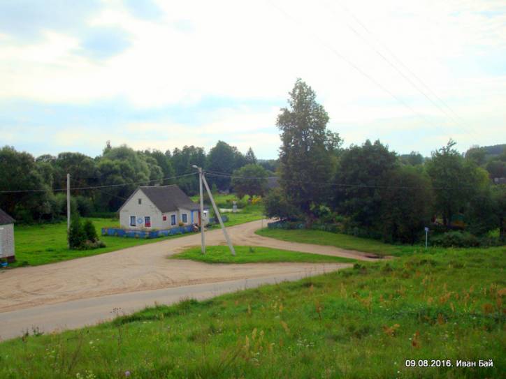 Hruzdava. In the village 