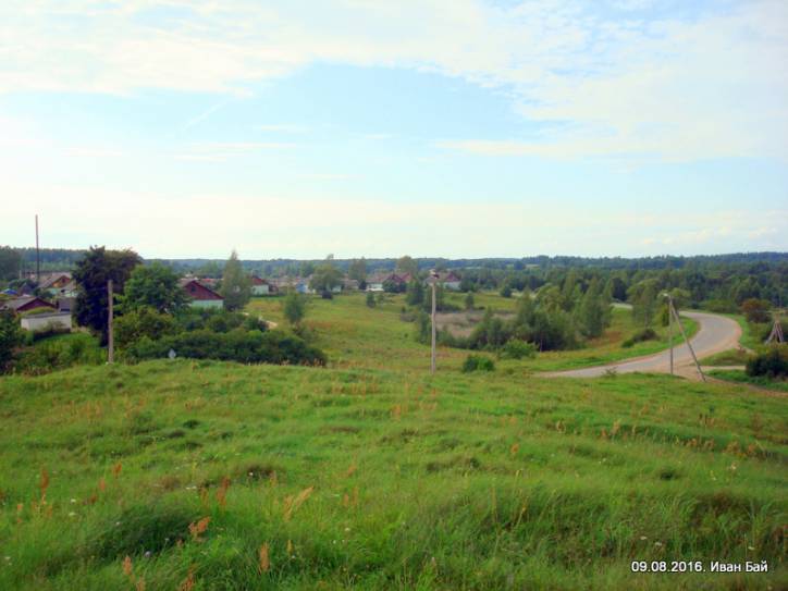 Hruzdava. In the village 