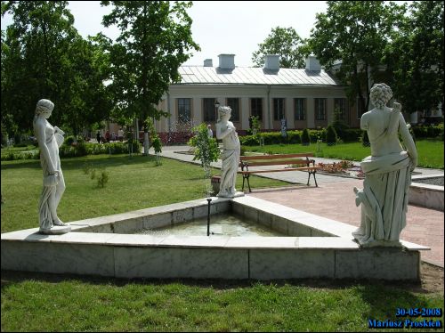 Паставы. Палацава-паркавы ансамбль Тызенгаўзаў