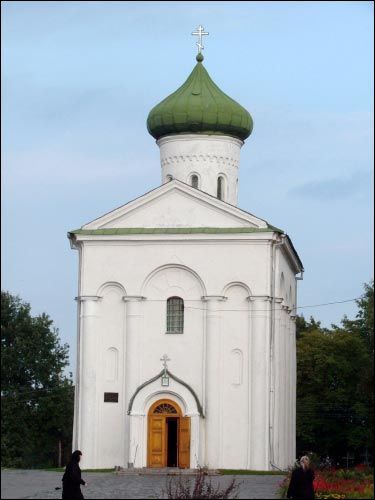  - Monaster Spasko-Eufrozynski. Cerkiew Św. Spasa, elewacja frontowa