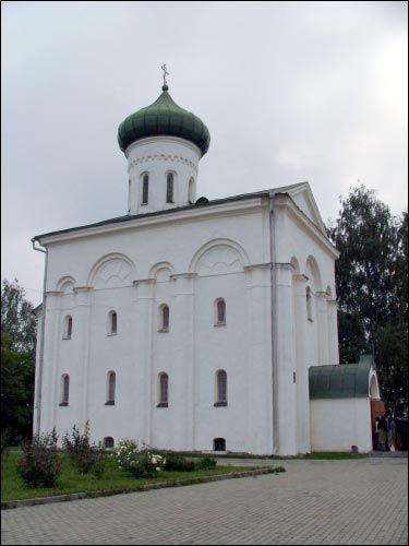  - Monaster Spasko-Eufrozynski. Cerkiew Św. Spasa, zdobienia elewacji bocznej