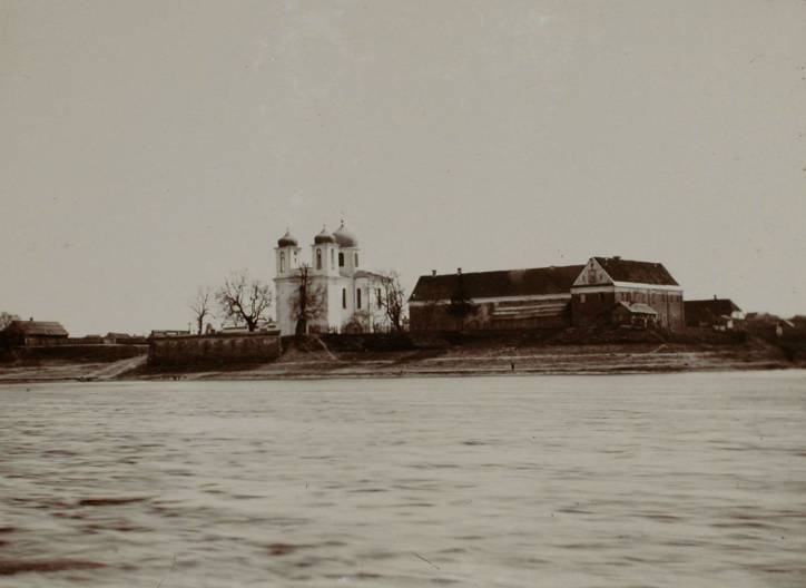  - Кляштор бернардинцев. 