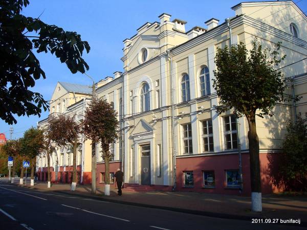  -  Ulice i kamienice. 