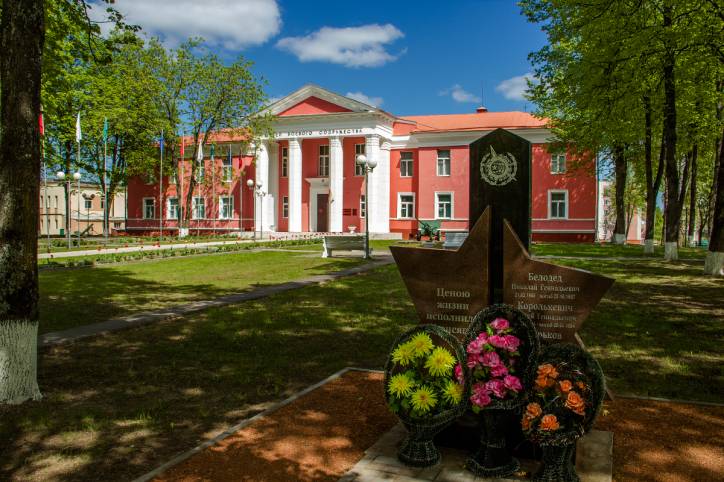 - Вуліцы мястэчка . Музей боевого содружиства г.п. Россоны
