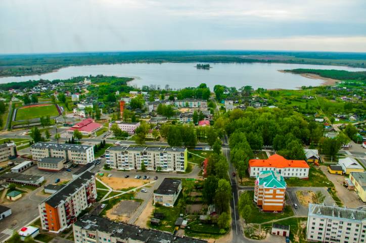  - Вуліцы мястэчка . Россоны с вертолёта...