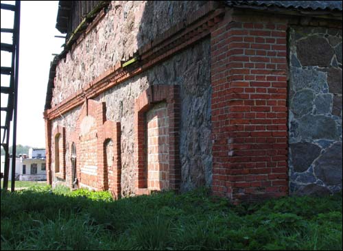  - Dwór gospodarczy . Fragment budynku gospodarczego