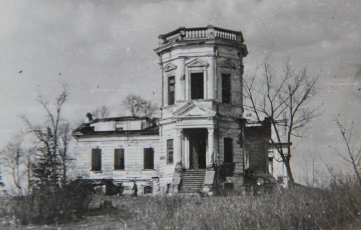  - Zespół dworsko-parkowy Świackich. 