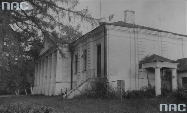 Iwacewicze |  Pałac Jundziłłów. 