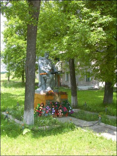 Kochanowo. W miasteczku 