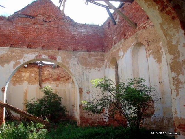 Церковь Сретения Господня Мосаре.   - Церковь Сретения Господня.