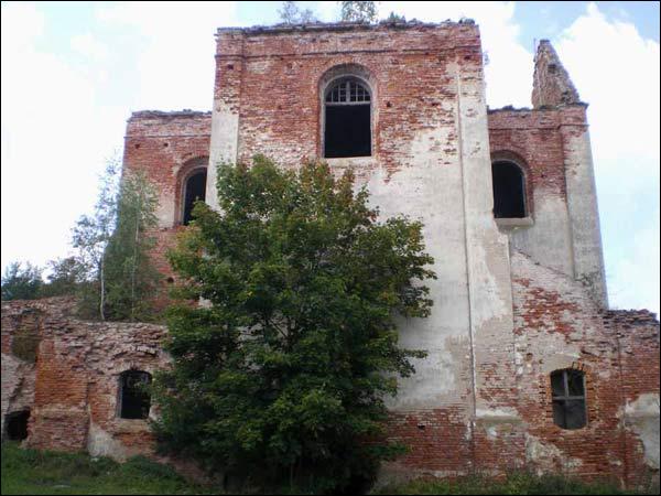 Селище. Костёл Святой Вероники и кляштор бернардинцев