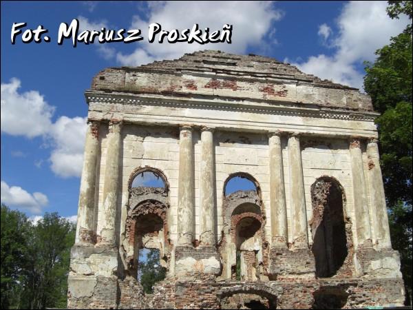  - Manor of Šadurski. 