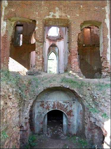 Палац Пуслоўскіх. Руіны Марачоўшчына (Косава). Палац Пуслоўскіх